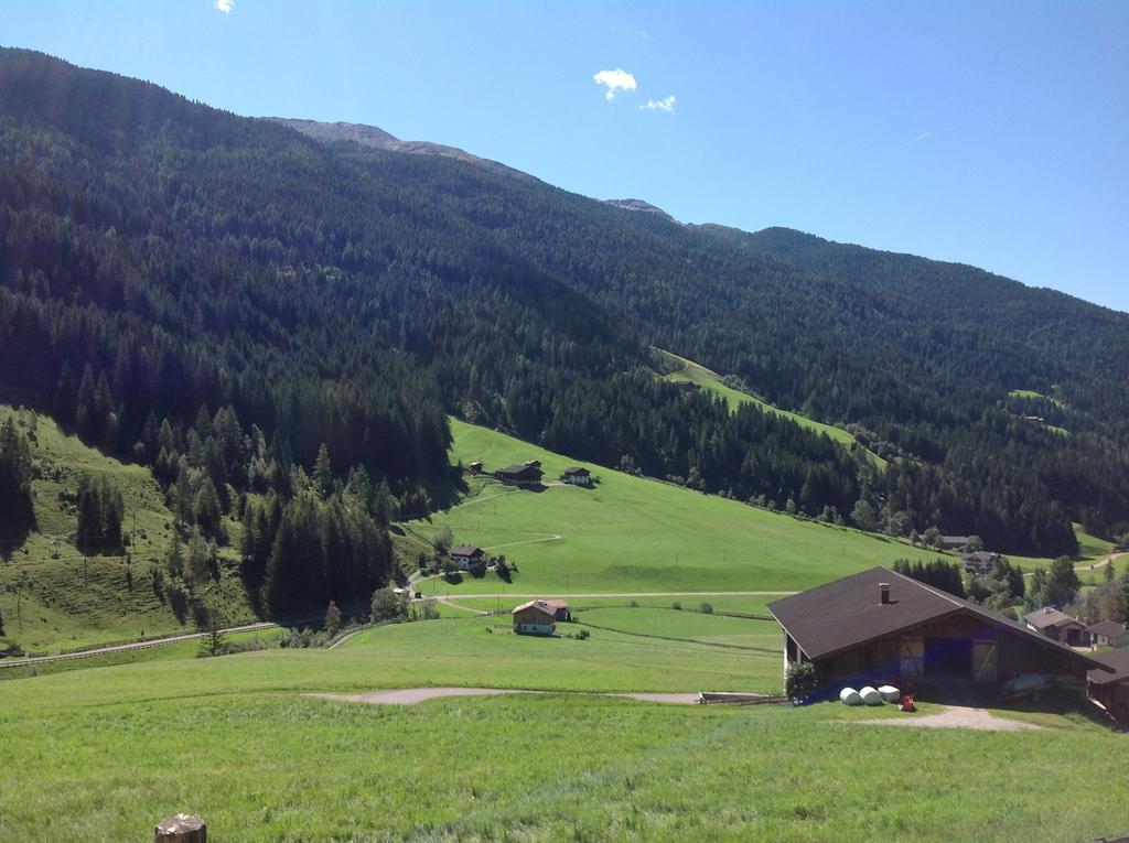 Biohof Hamann Villa Sarentino Bagian luar foto